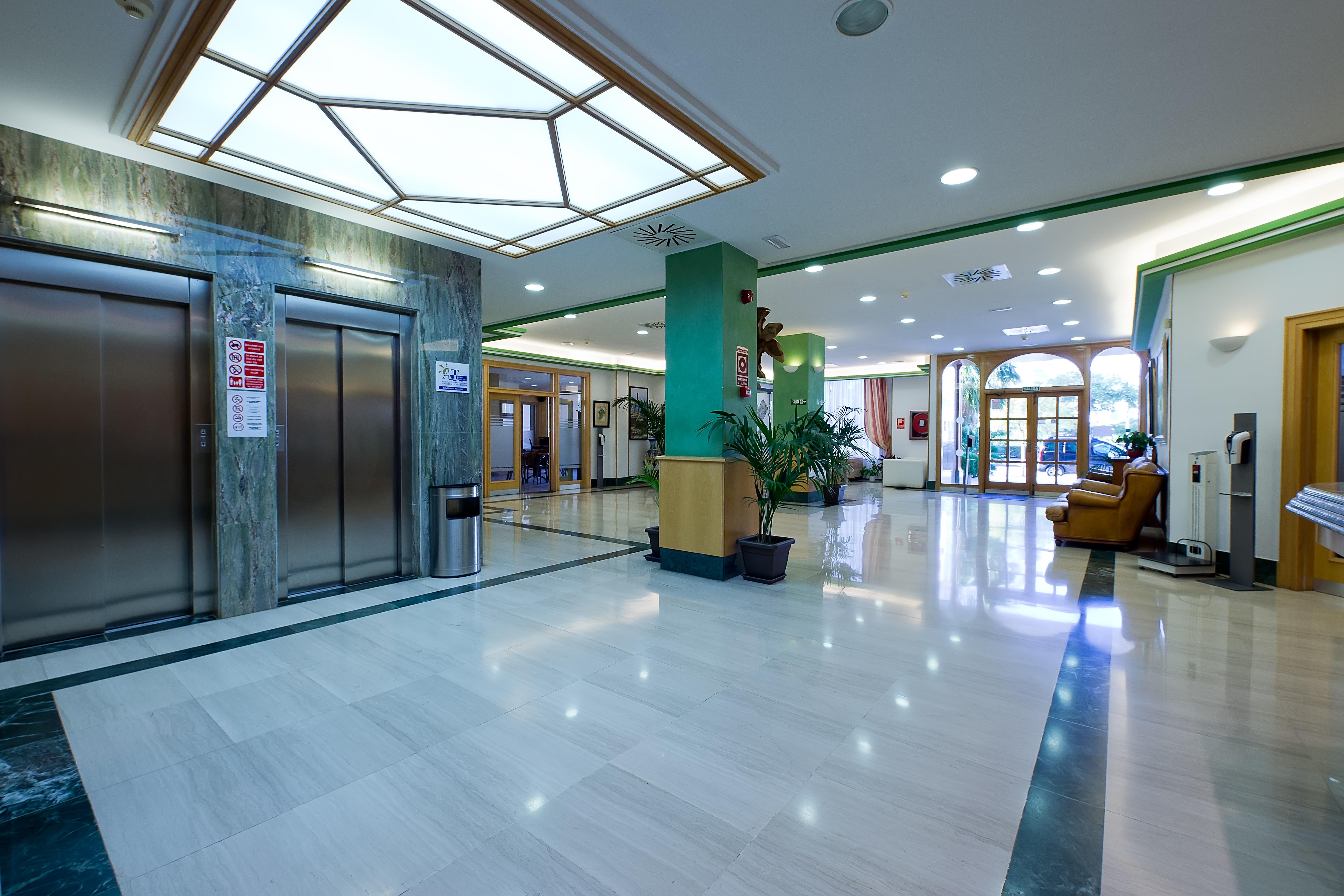Pineda Park Apartment *