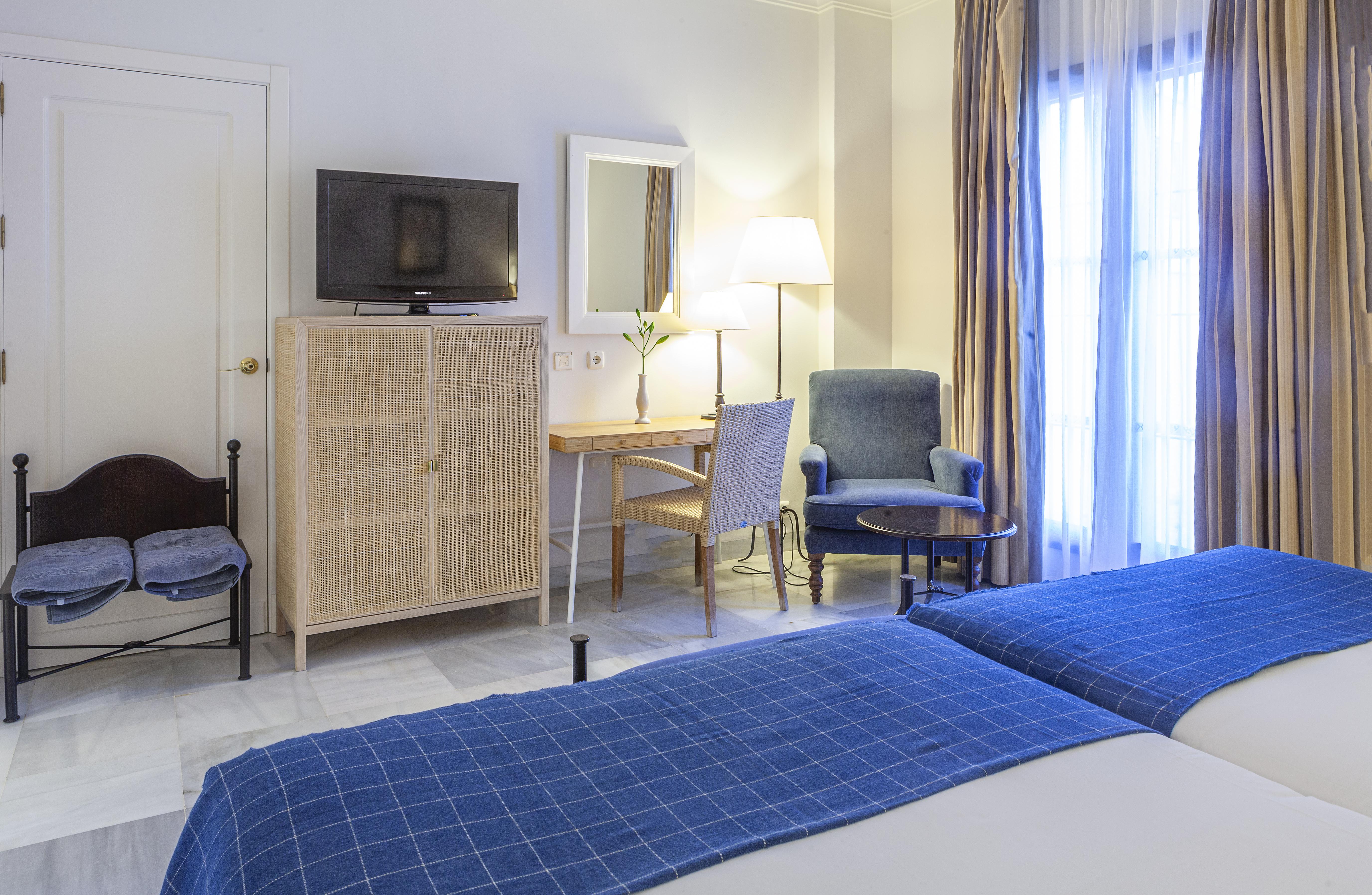 Hotel Duque De Najera 4*