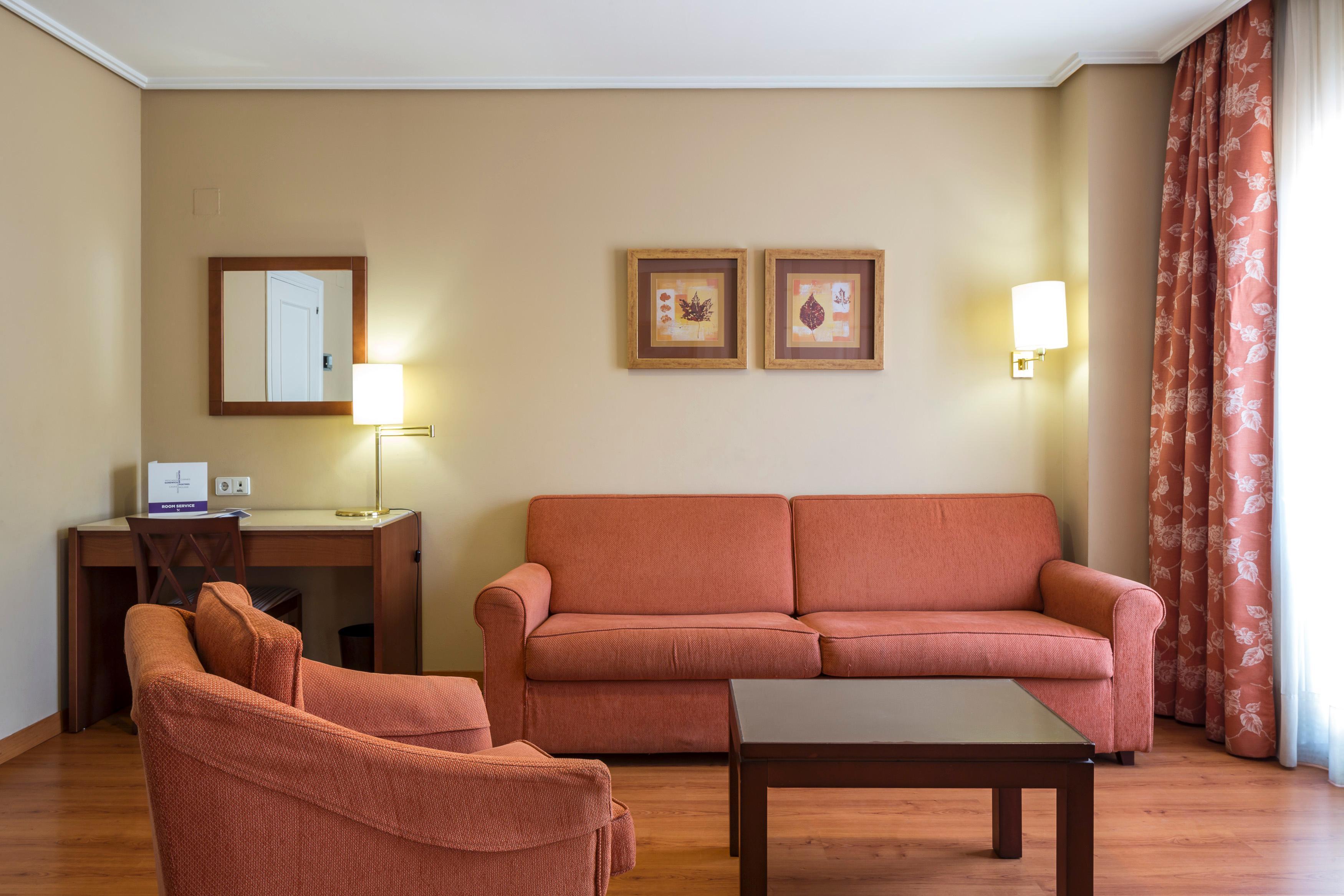 Ilunion Alcora Sevilla 4* San Juan de Aznalfarache