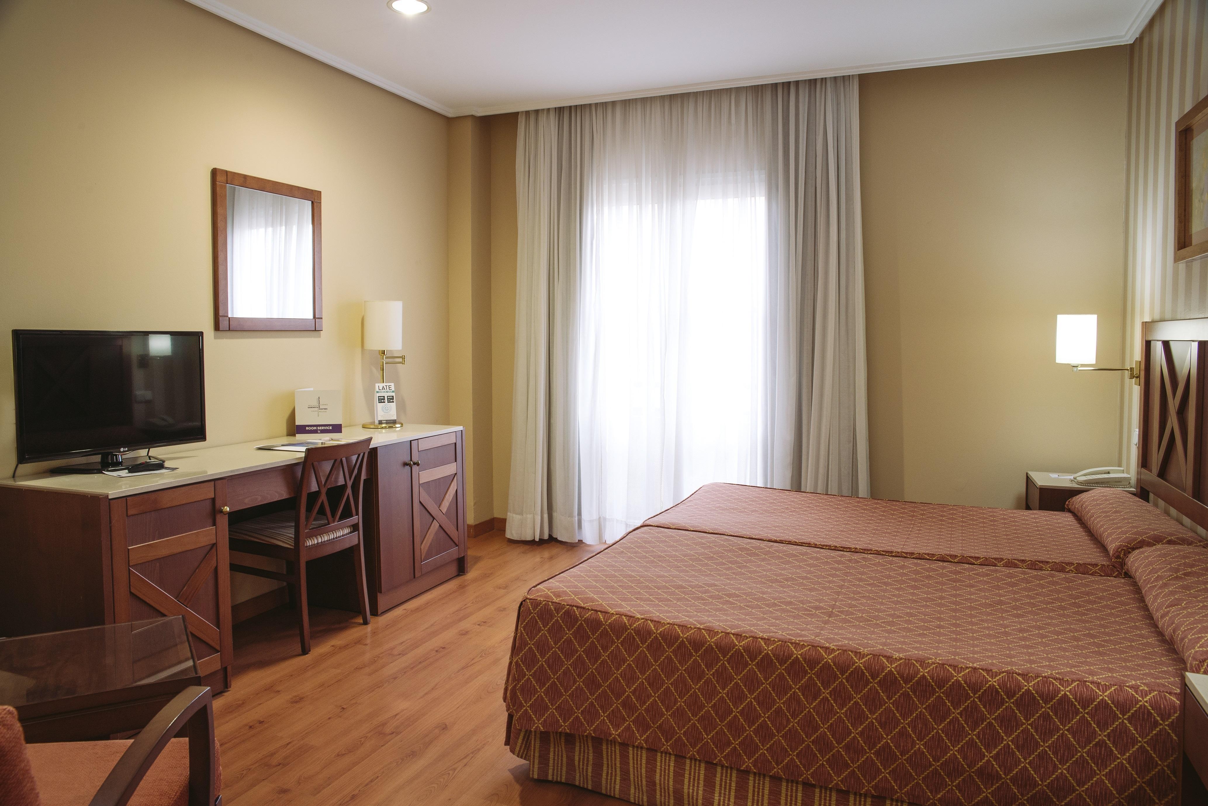 Hotel Ilunion Alcora Sevilla