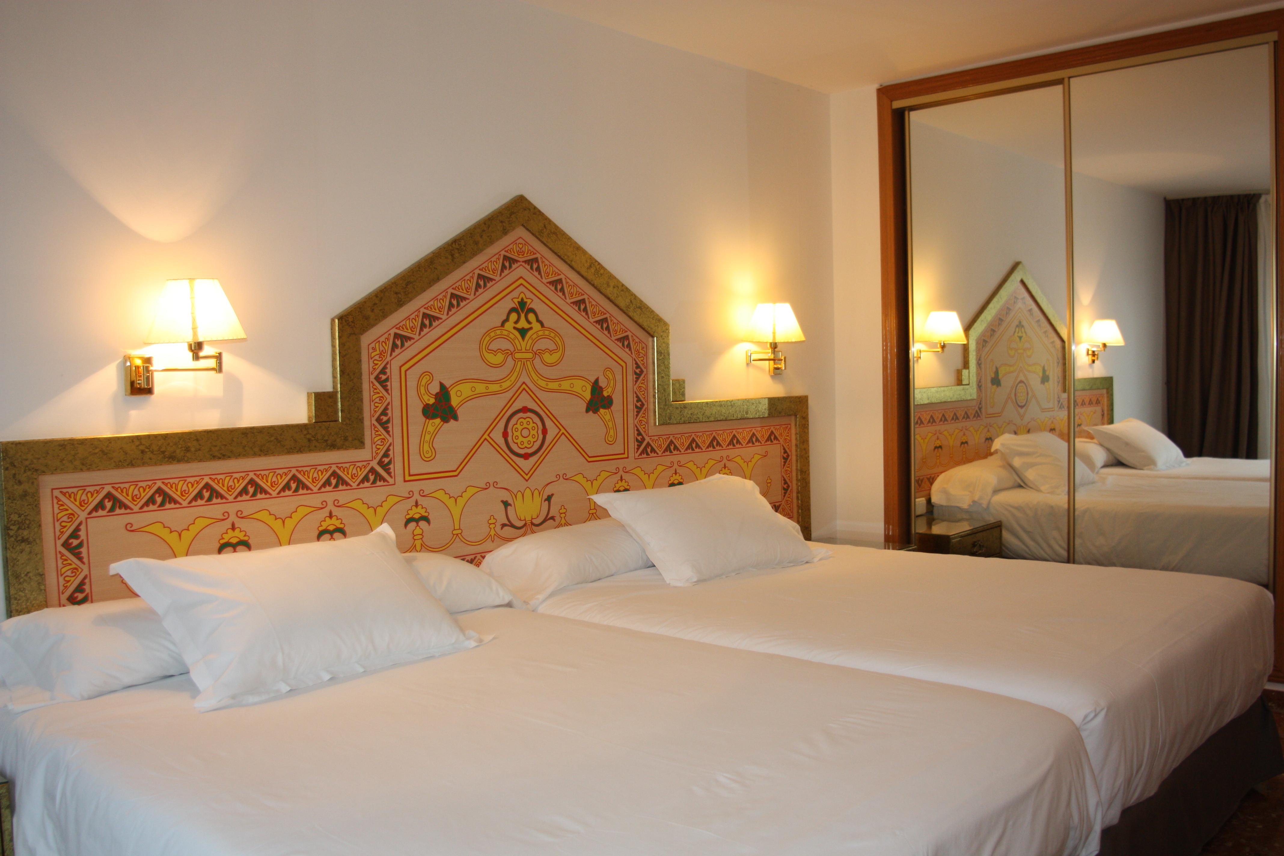 Canada Palace Hotel
