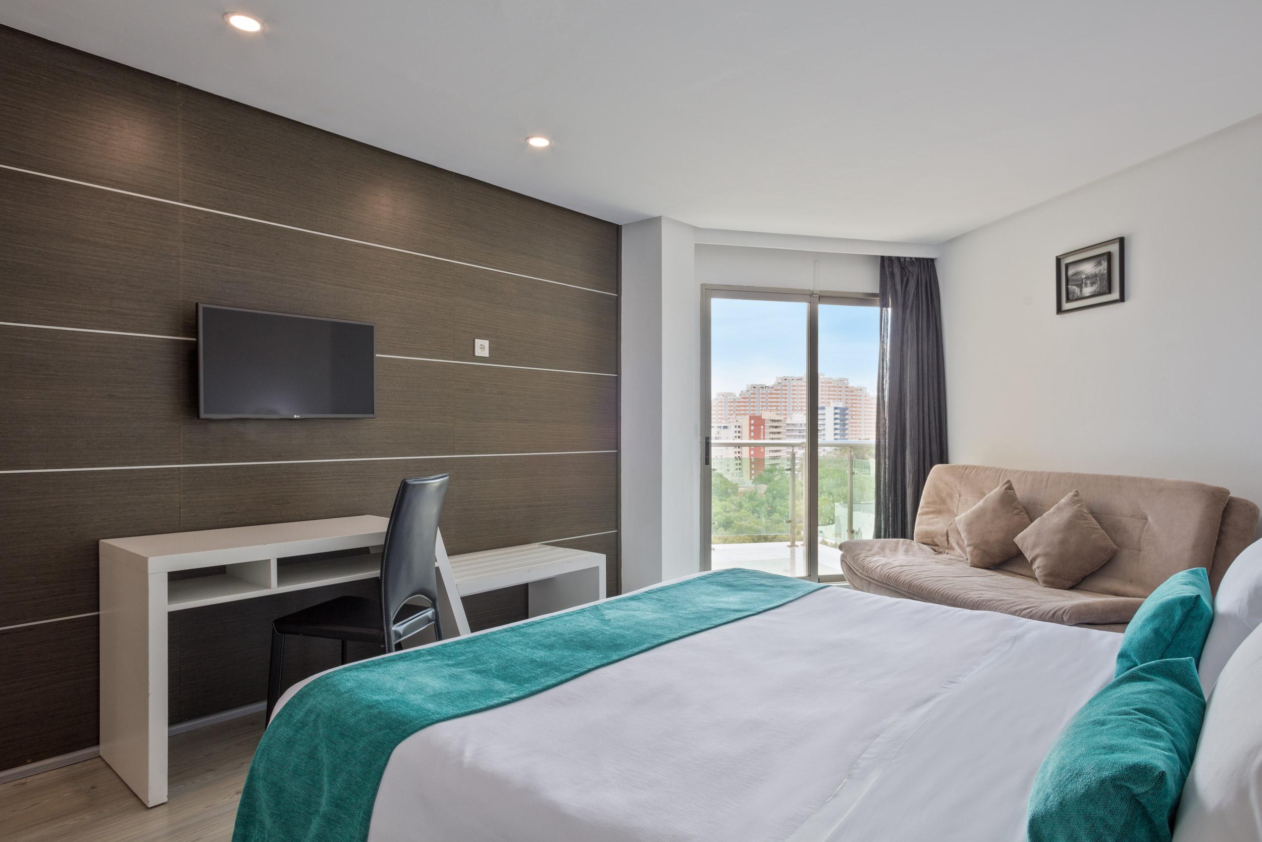 Hotel Cullera Holiday 4*
