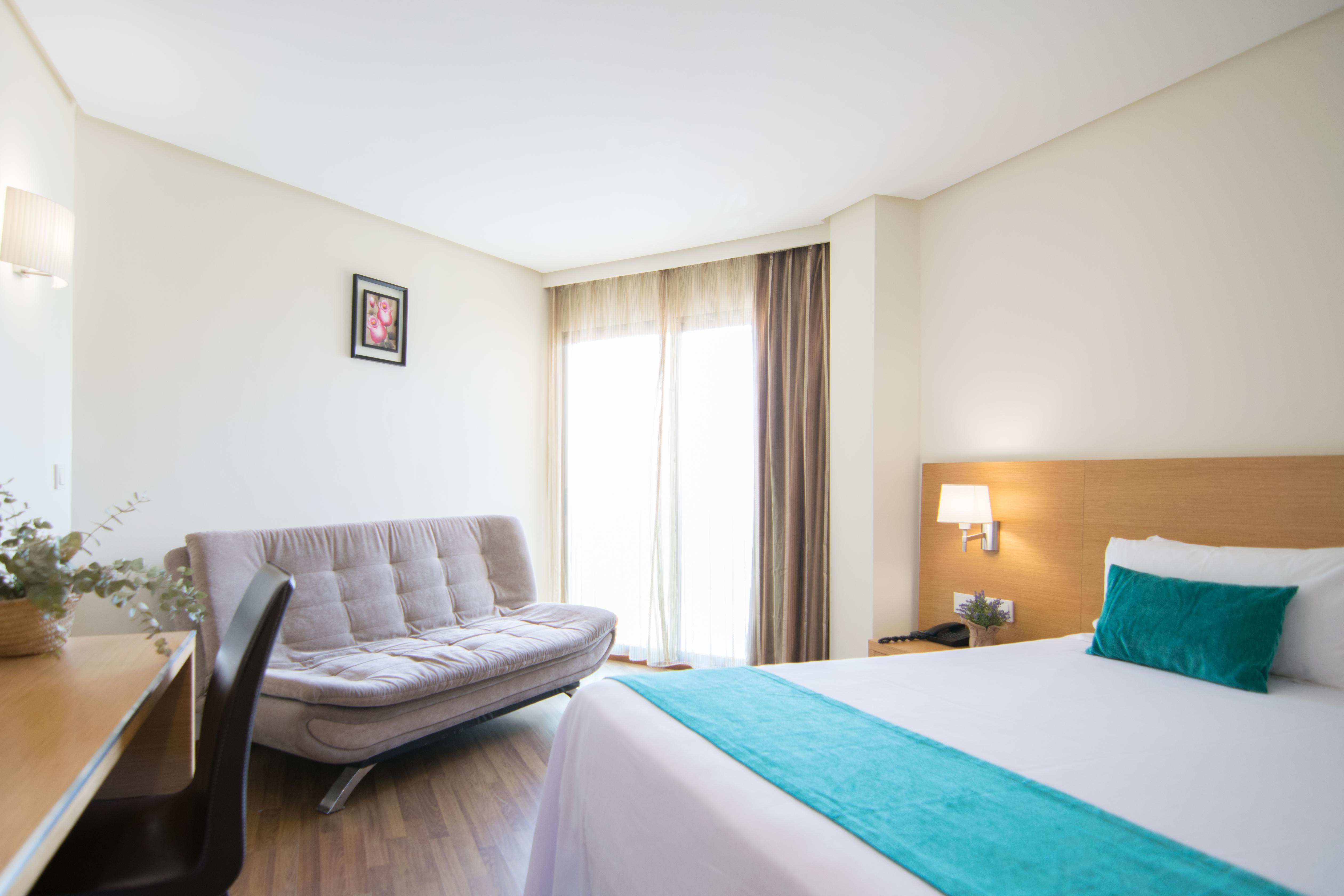 Cullera Holiday Hotel