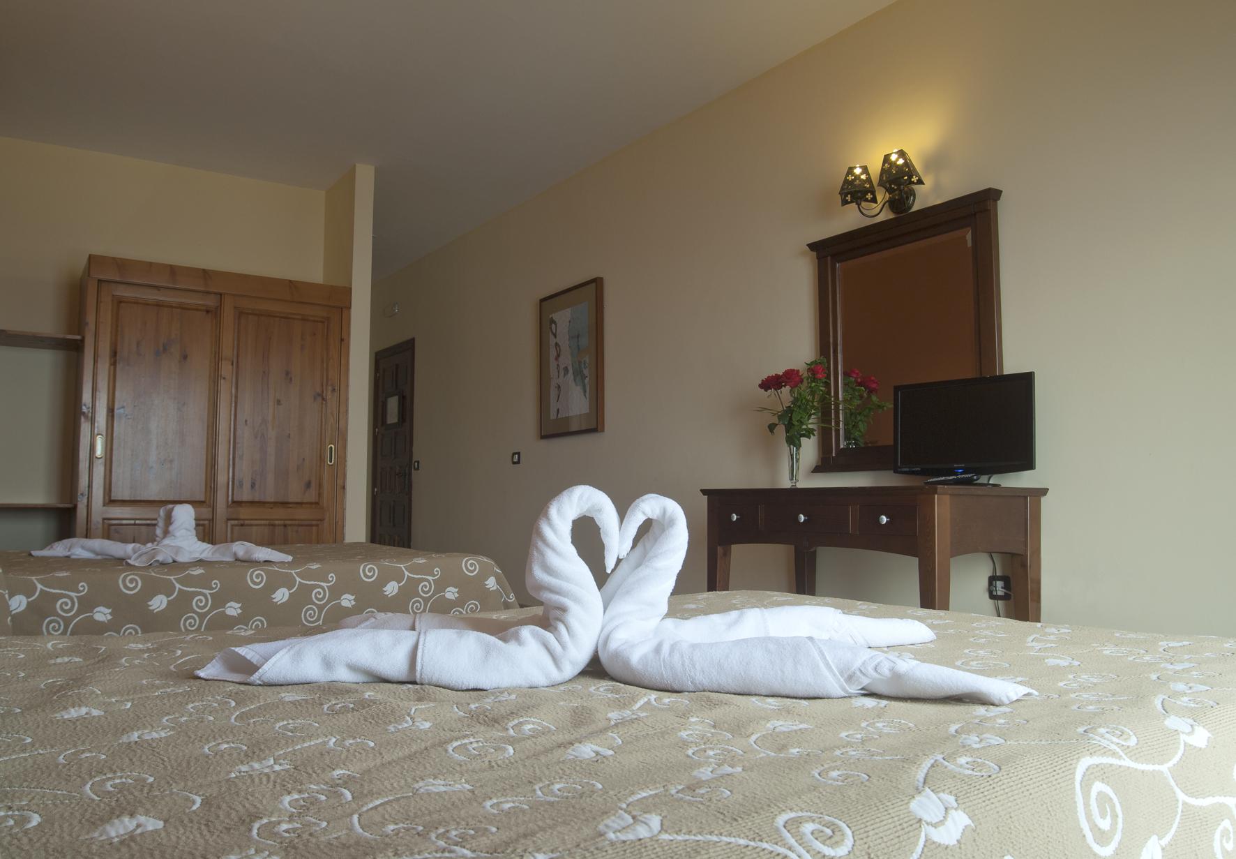 El Hotel 2*