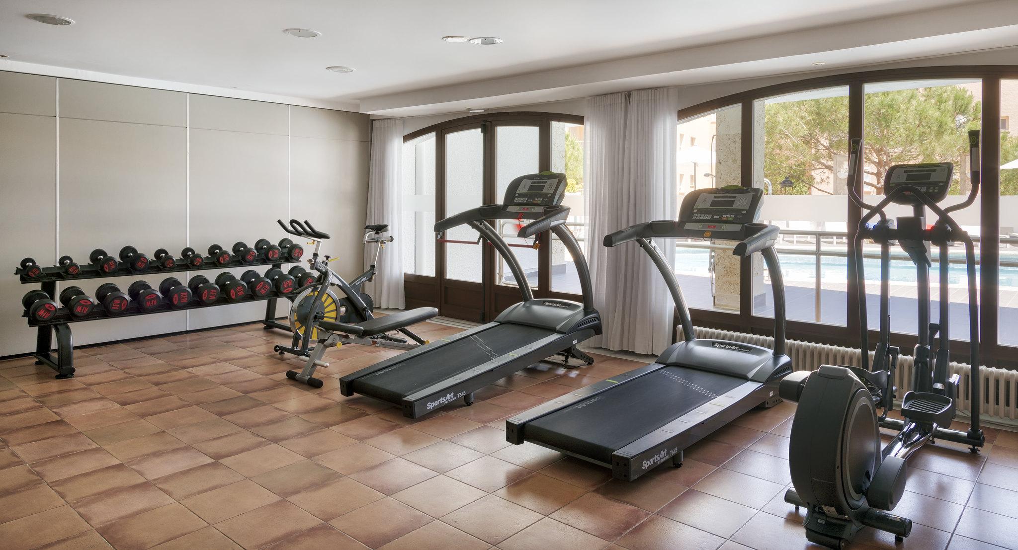 Ilunion Caleta Park Hotel 4*