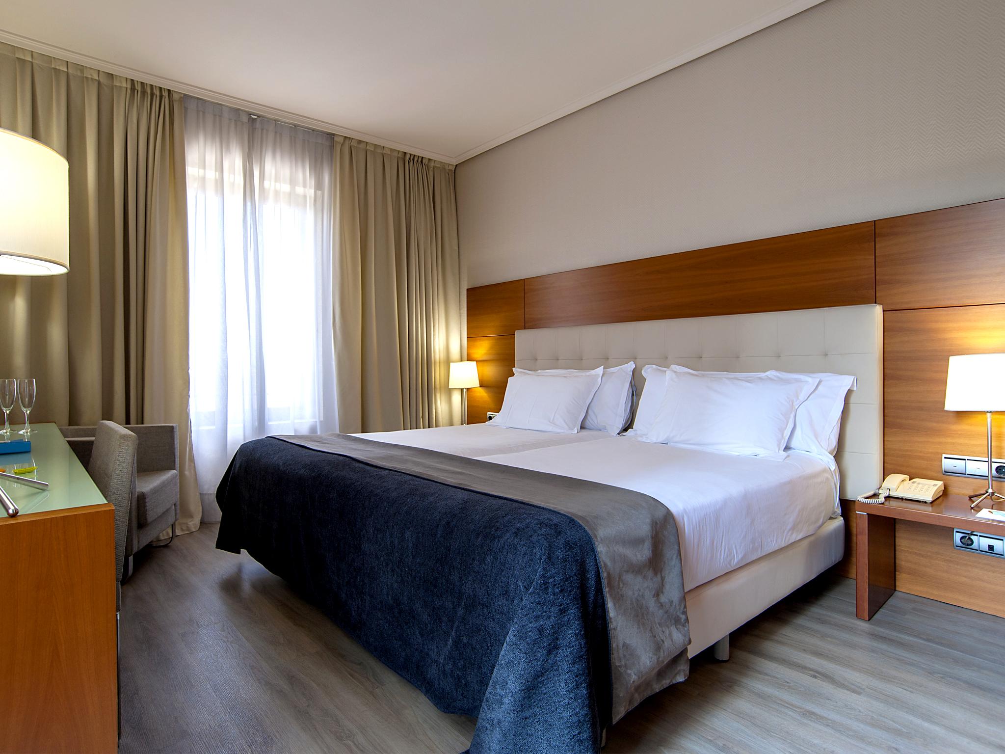 Silken Amara Plaza Hotel