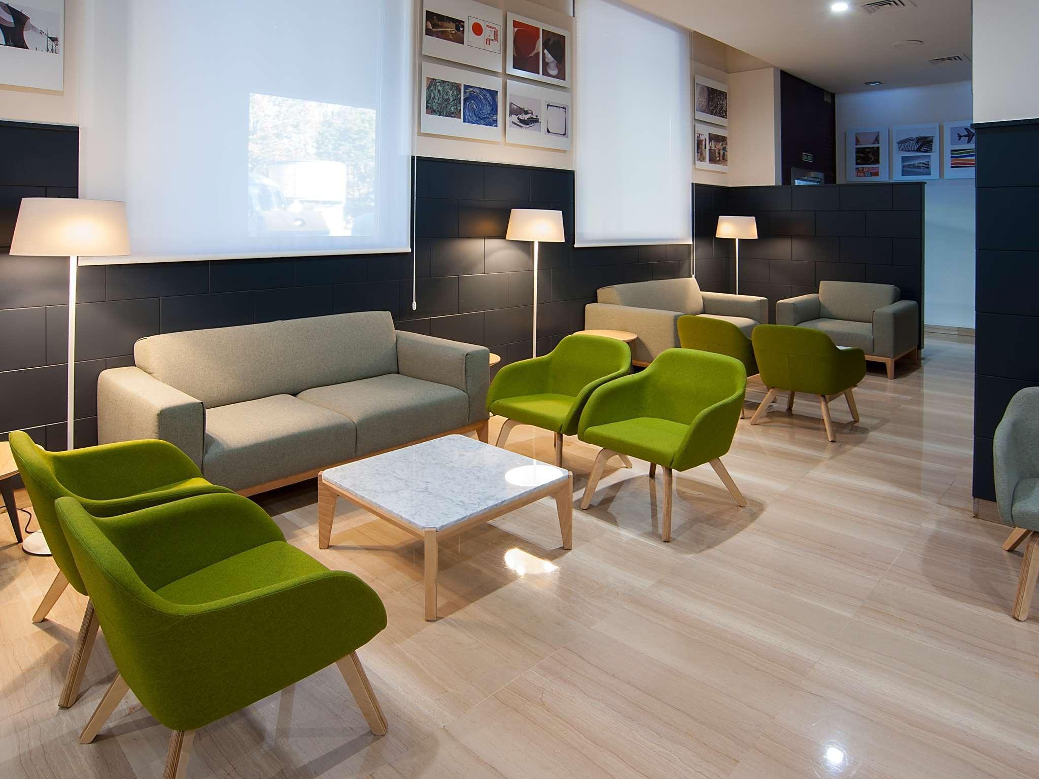 Hotel Silken Amara Plaza 4*