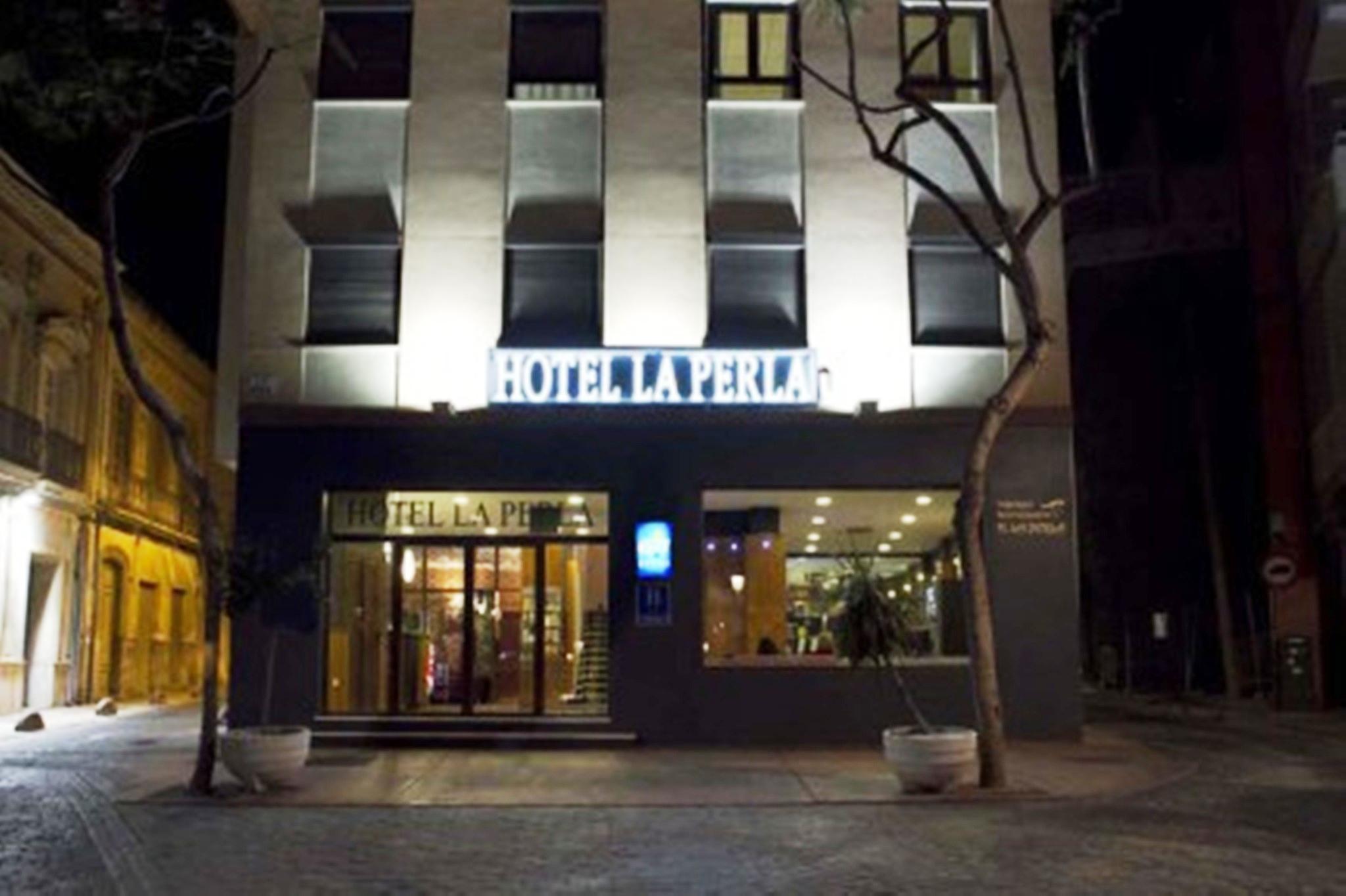La Perla Hotel