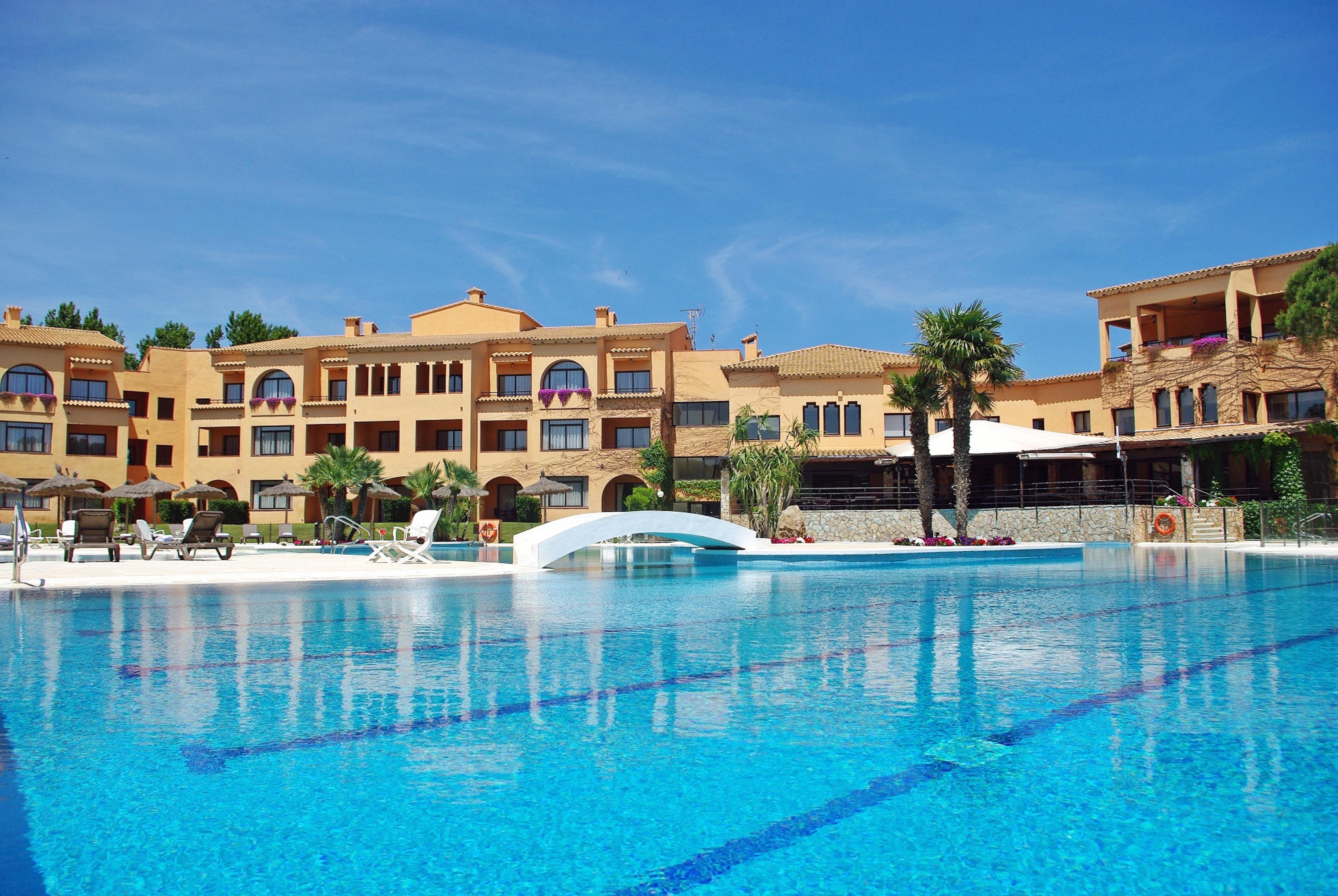 La Costa Golf&beach Hotel 4*