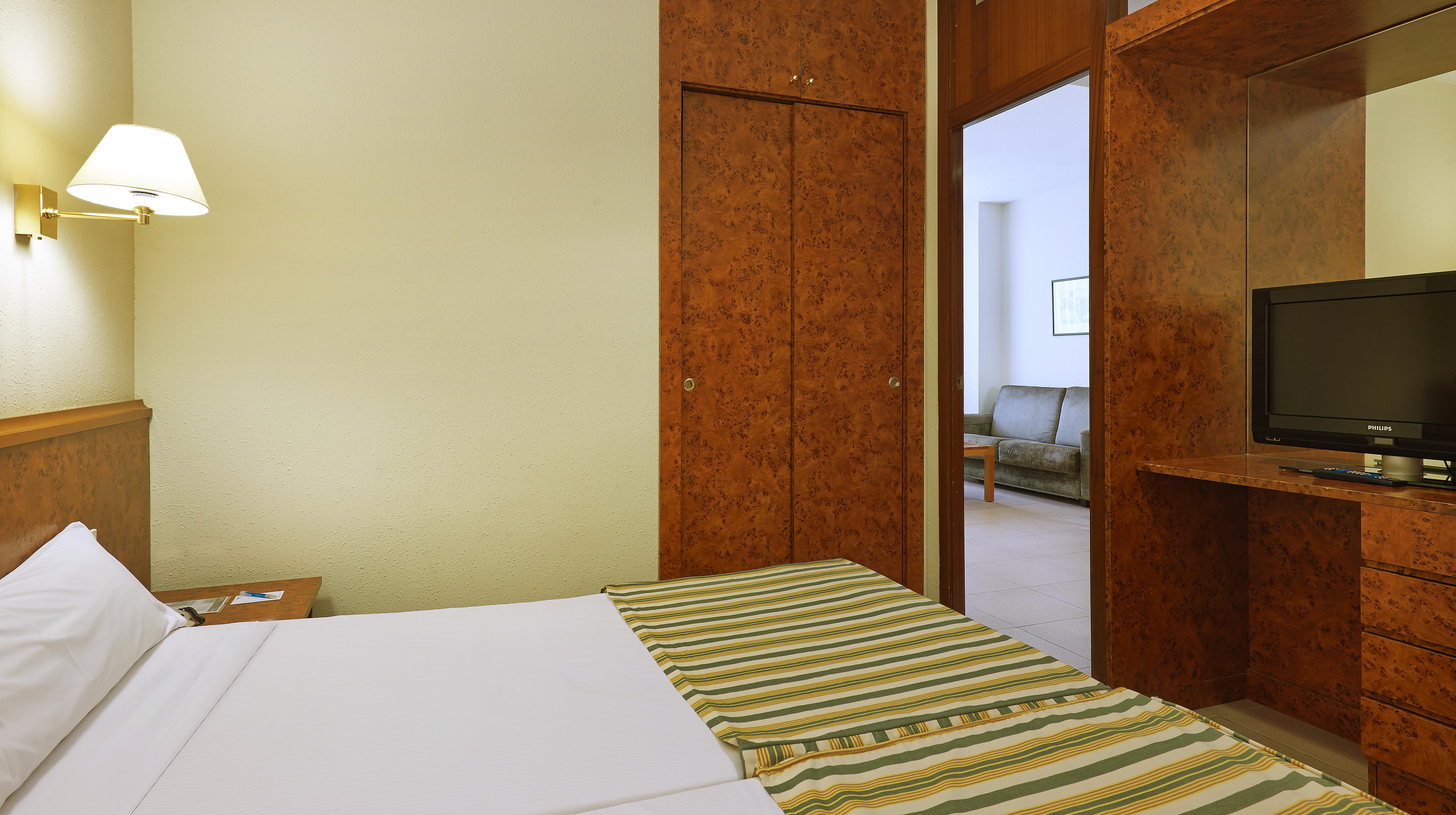 Hesperia Sant Joan Apartment *