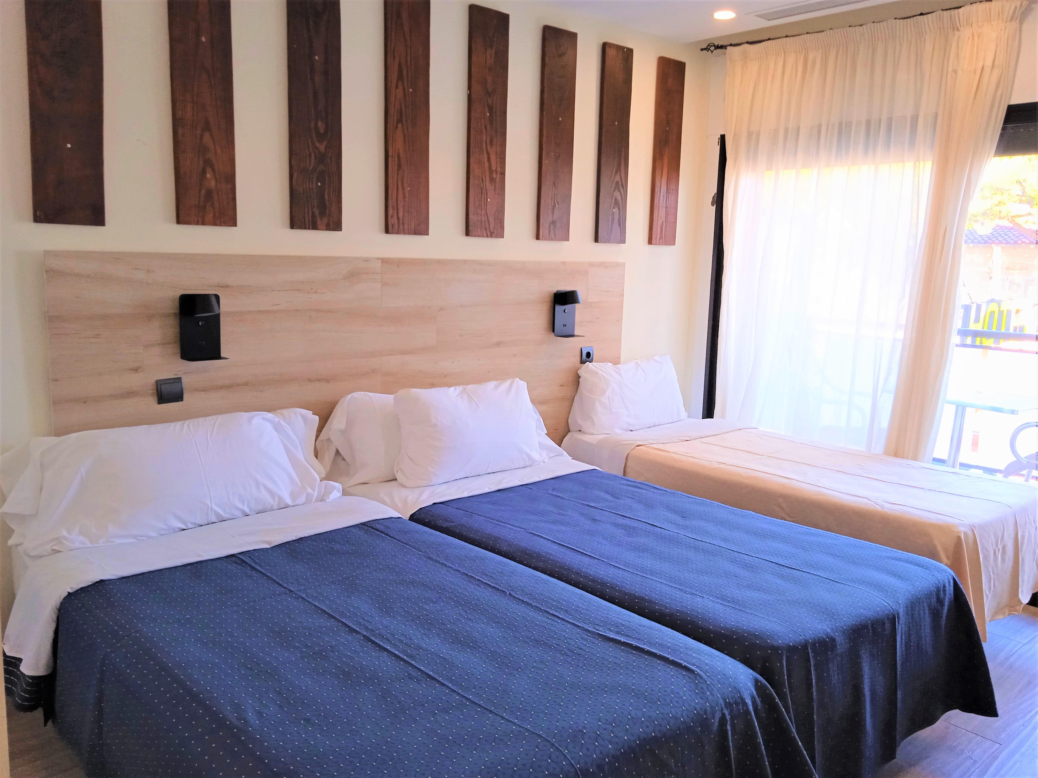 153 Hotel