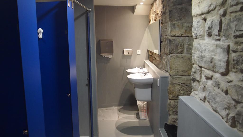 Plaza Catedral Hostel Pamplona