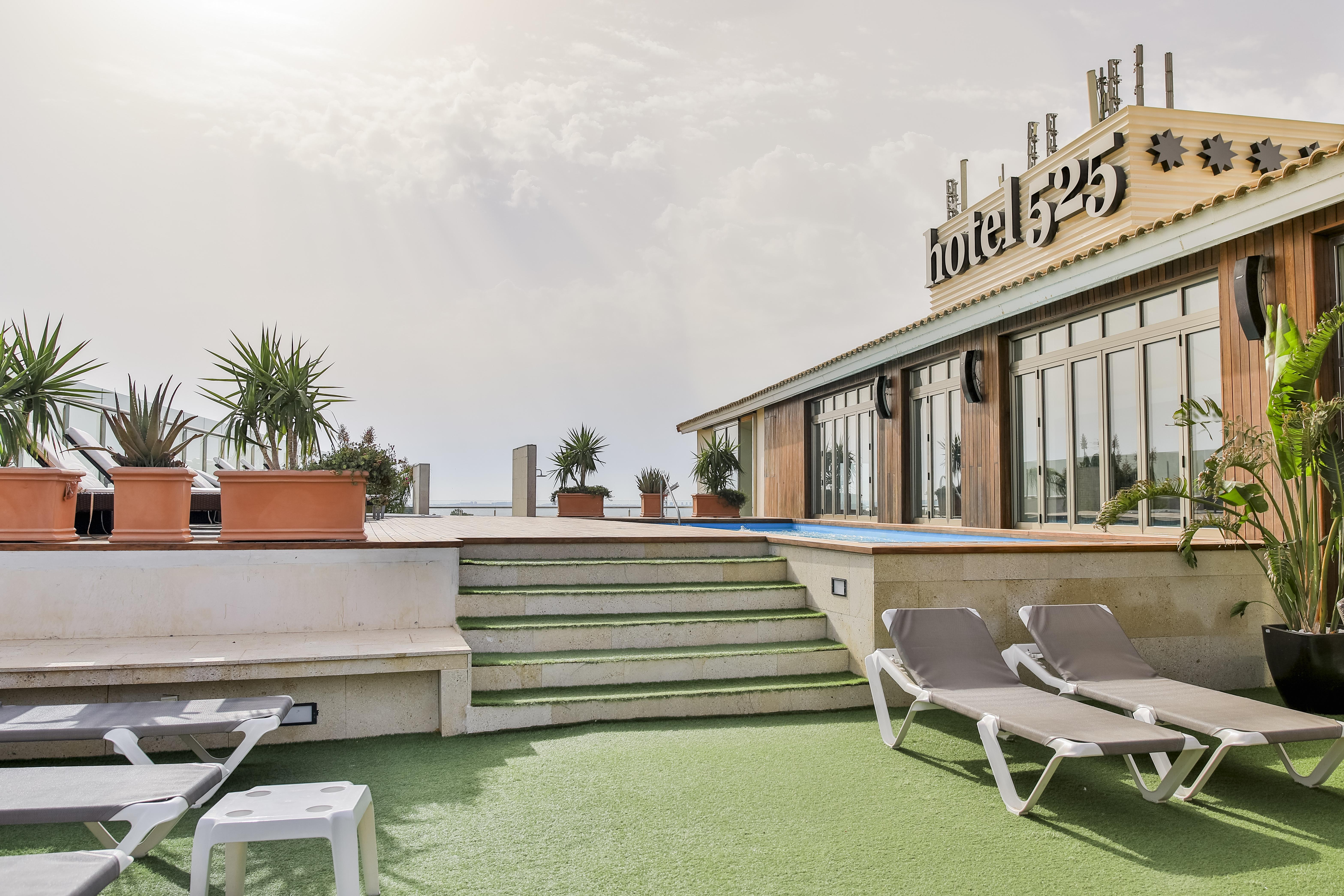 Hotel 525