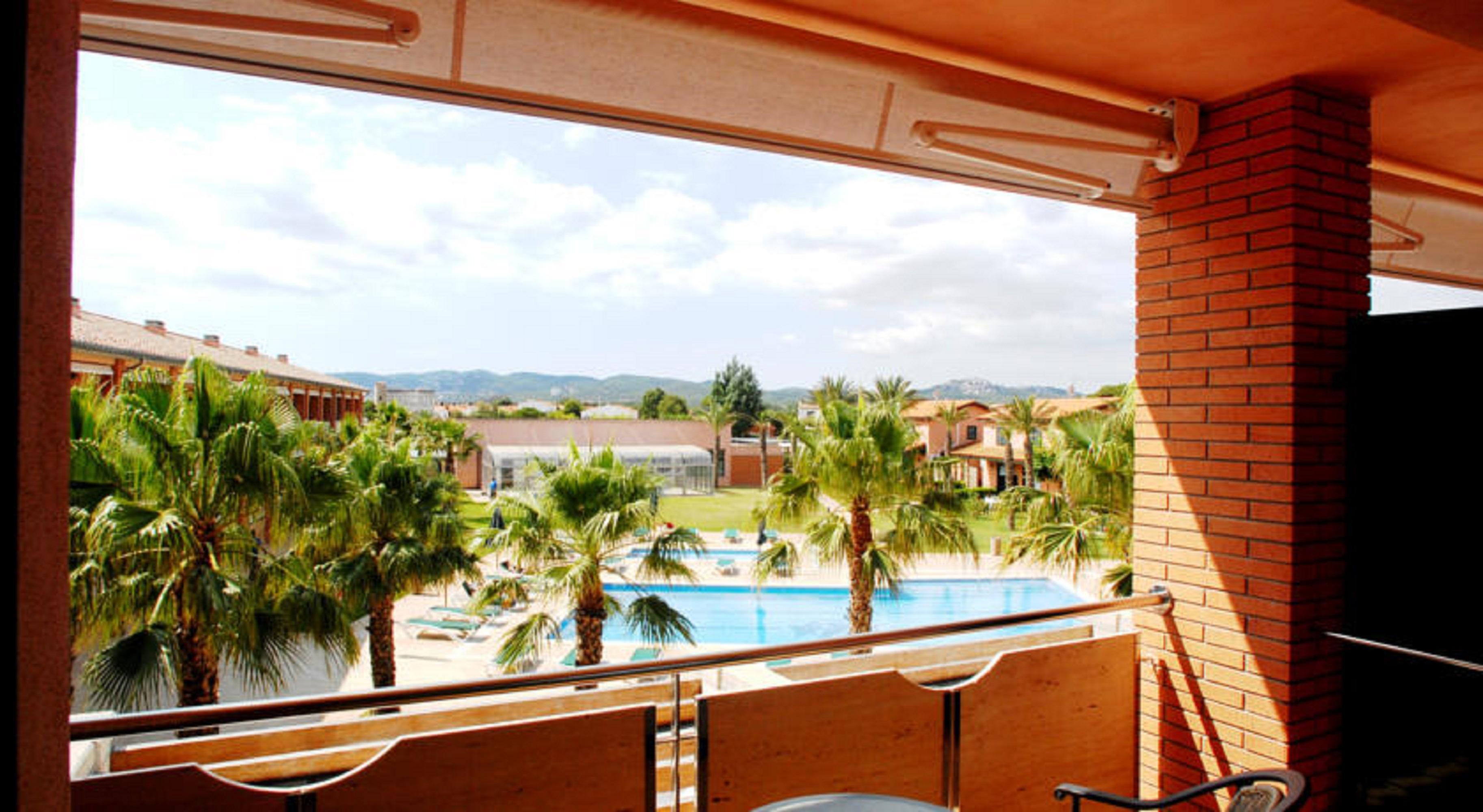 Clipper & Hotel Torroella De Montgri
