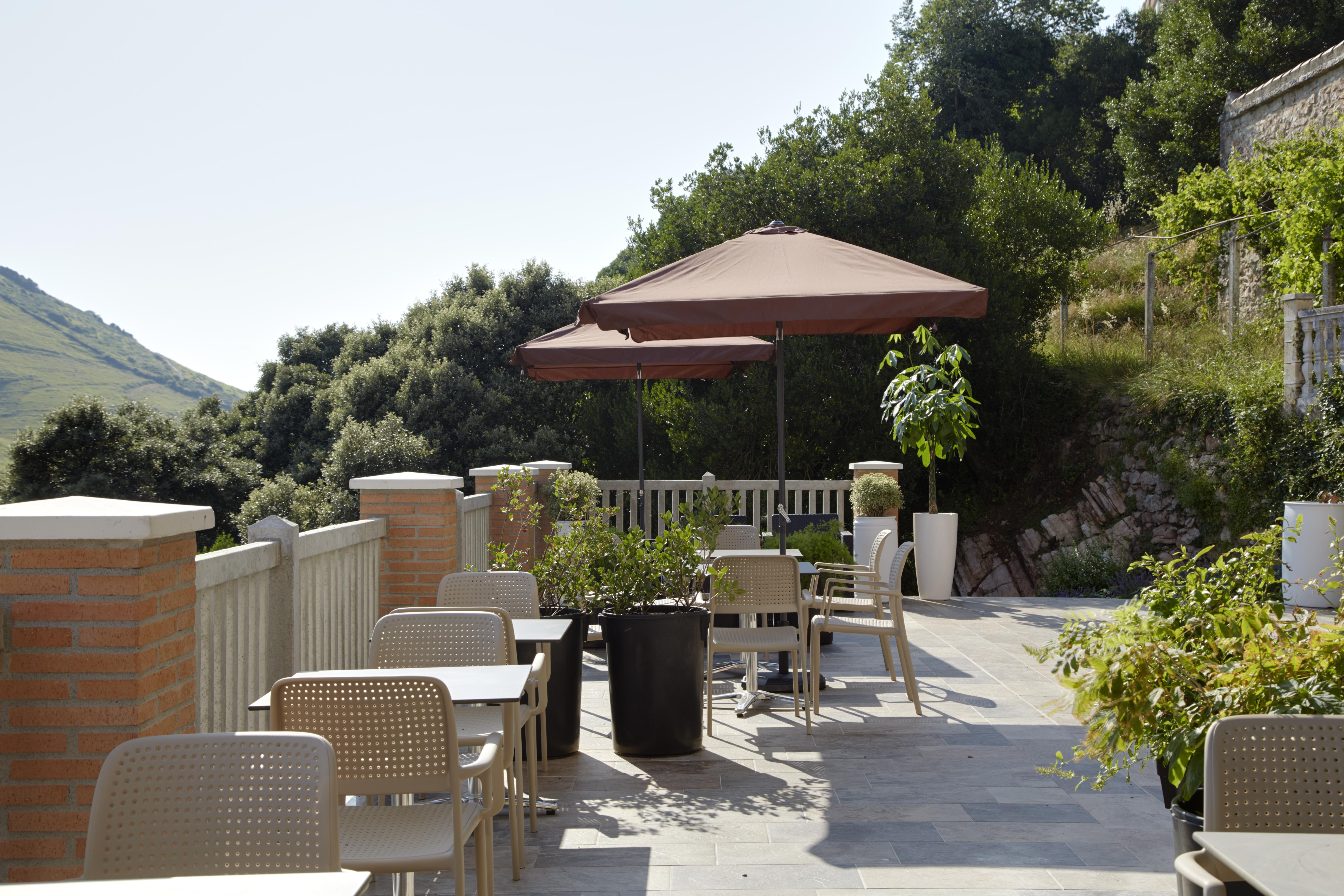 Hotel Flysch 2*