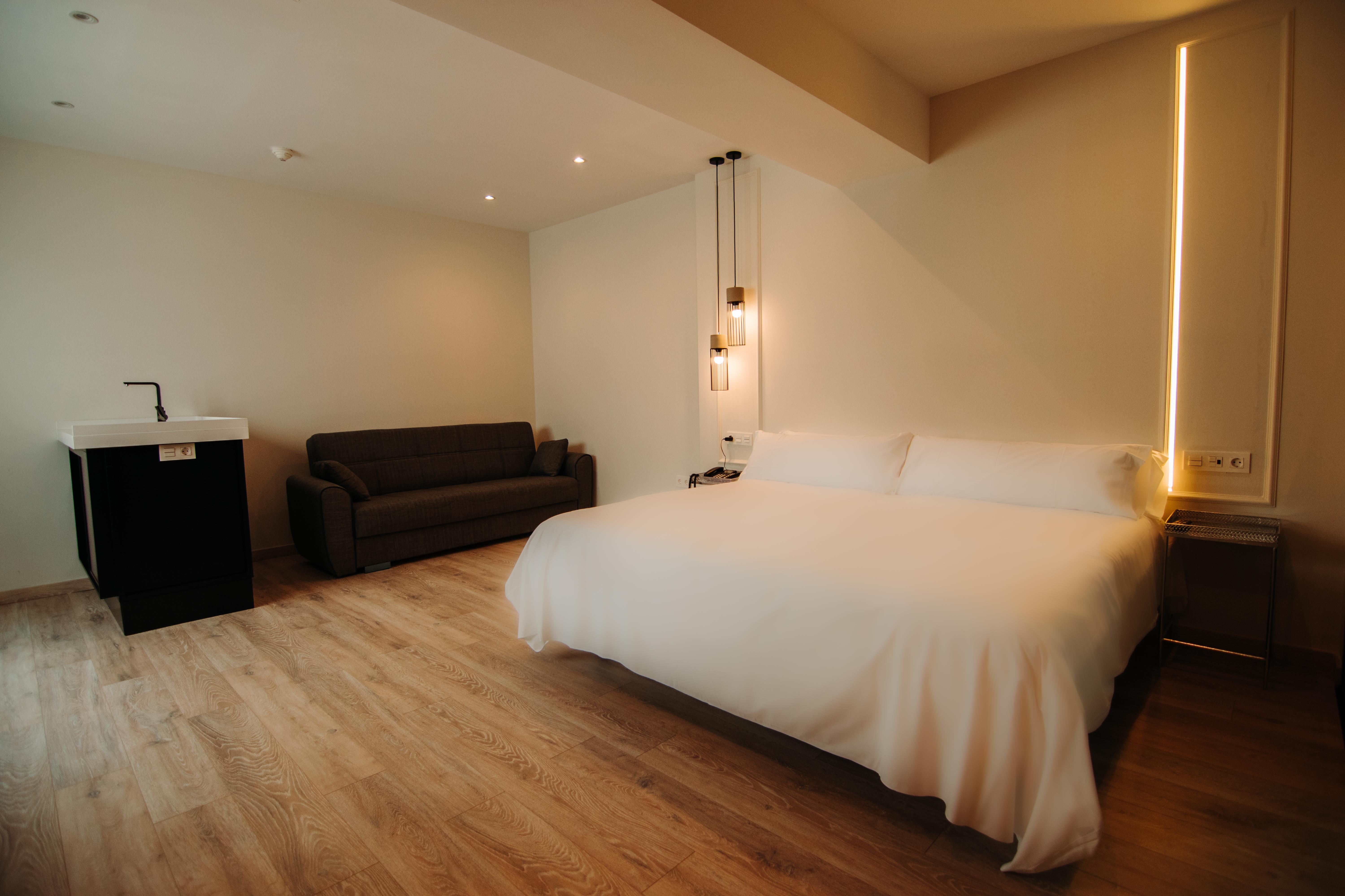Hotel Urban Anaga 4*