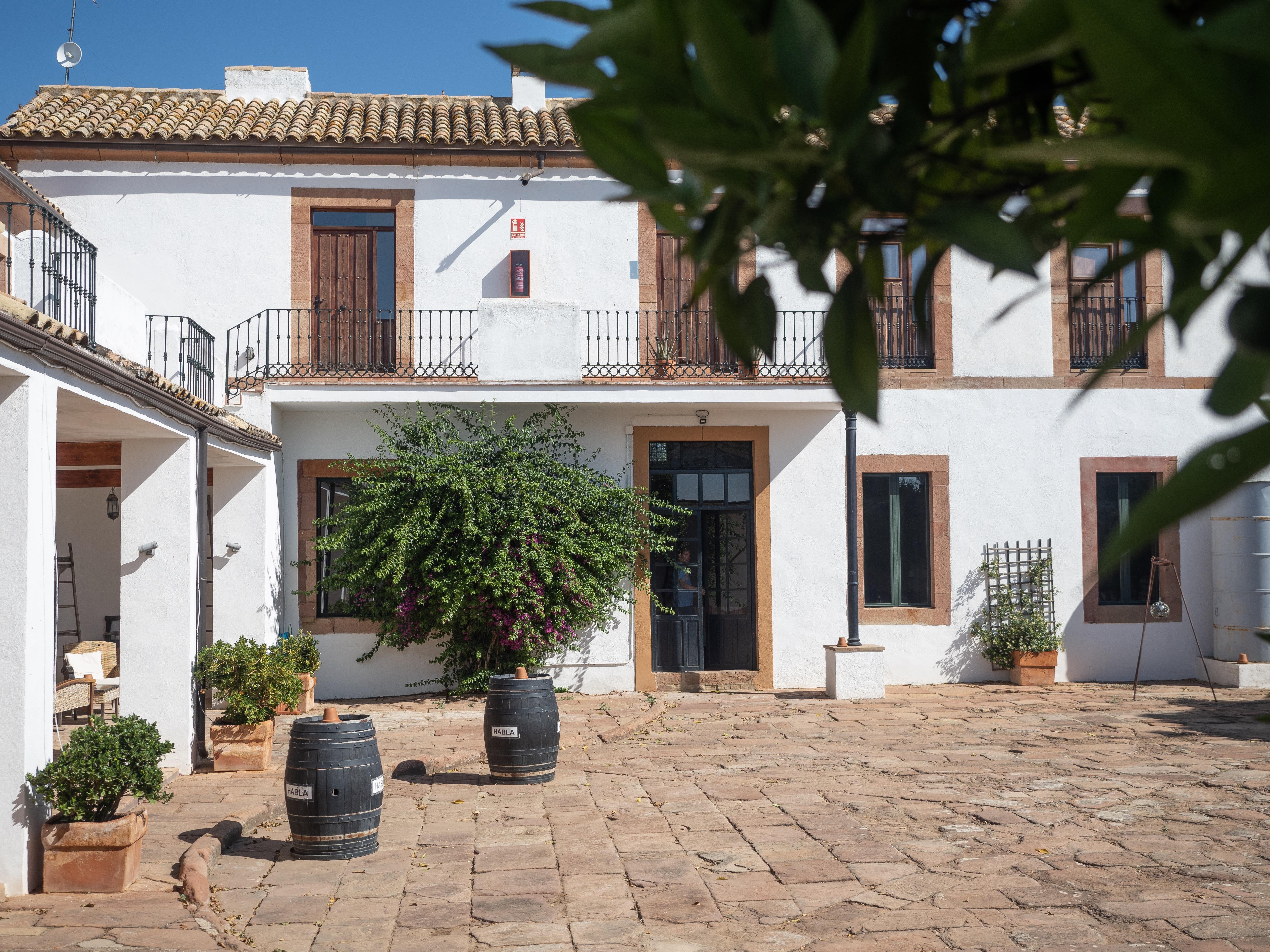 Molino La Nava Country house *