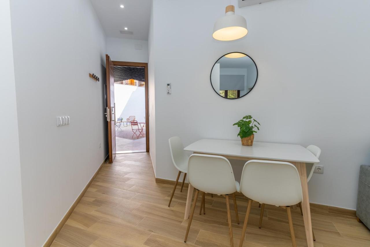 Apartment Cordoba Suites Apartments *
