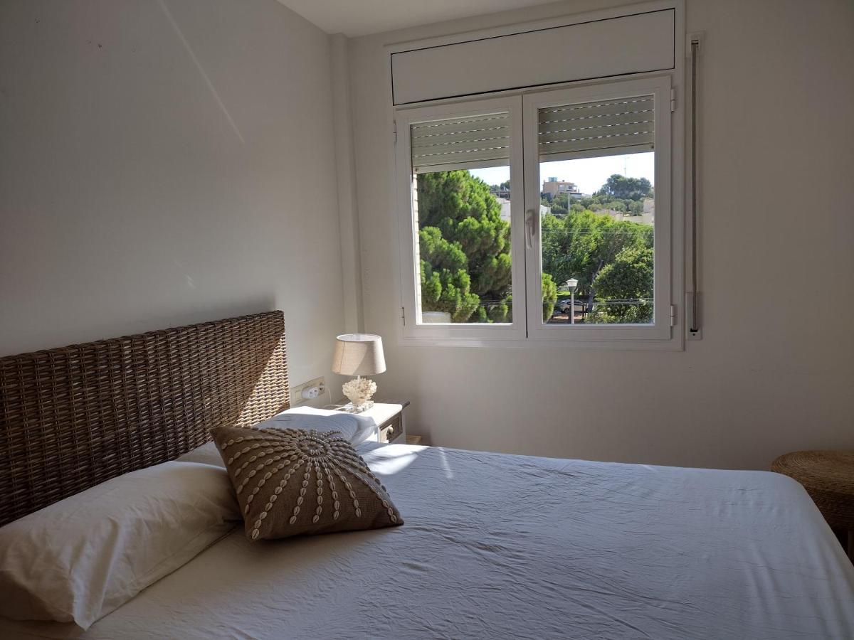Encantador Familiar 4 Px Con Terraza, Parking Y Wi-fi En Apartamento Llançà