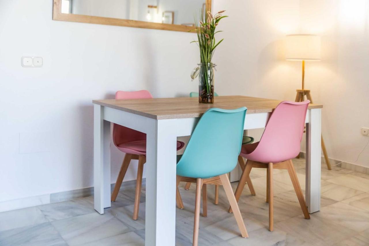 Apartamento Paseo Marítimo Rey De España Esquina Lope De Vega 1 Más Sofá Cama Salón Y Cama Supletoria Fuengirola
