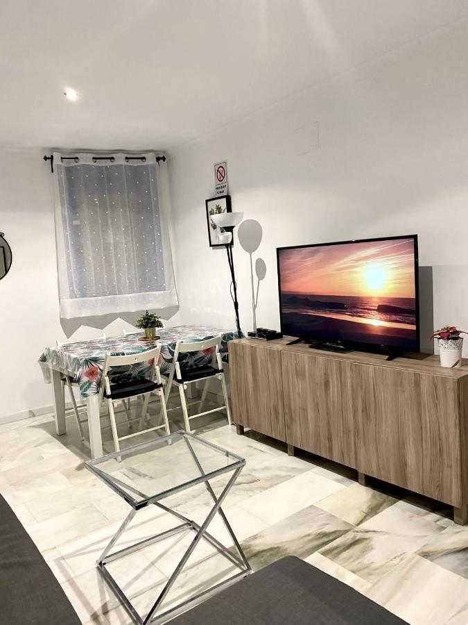 Boliches Wifi Parking Apartment