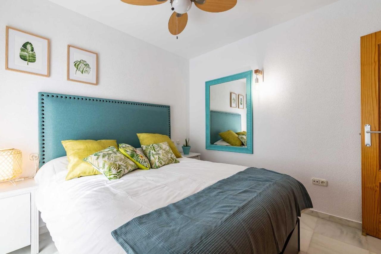 Apartamento Paseo Marítimo Rey De España Esquina Lope De Vega 1 Más Sofá Cama Salón Y Cama Supletoria Fuengirola