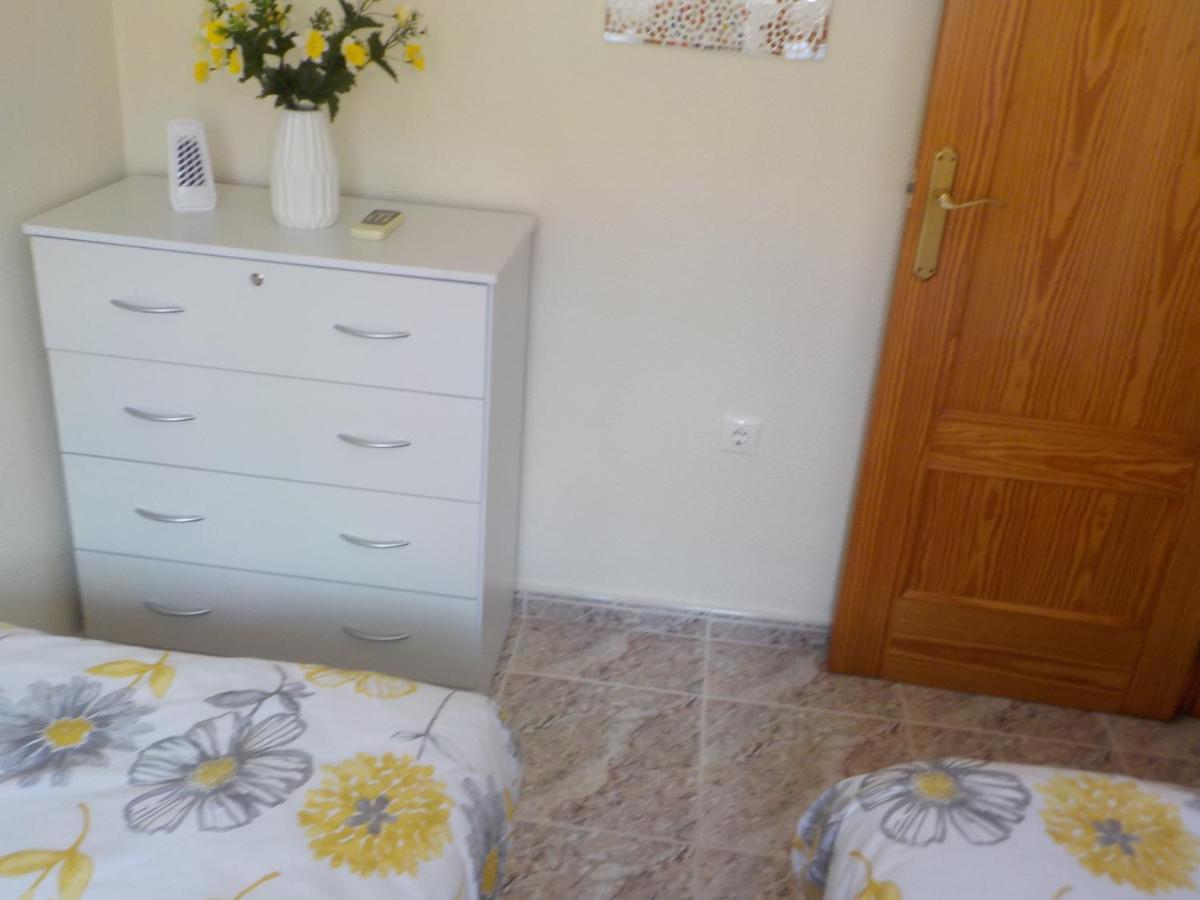 Сasa de vacaciones Casa La Zenia Elite Townhouse With Shared Pool And 10 Minutes Walk To Beach *