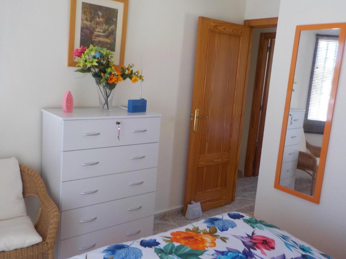 Casa La Zenia Elite Townhouse With Shared Pool And 10 Minutes Walk To Beach *
