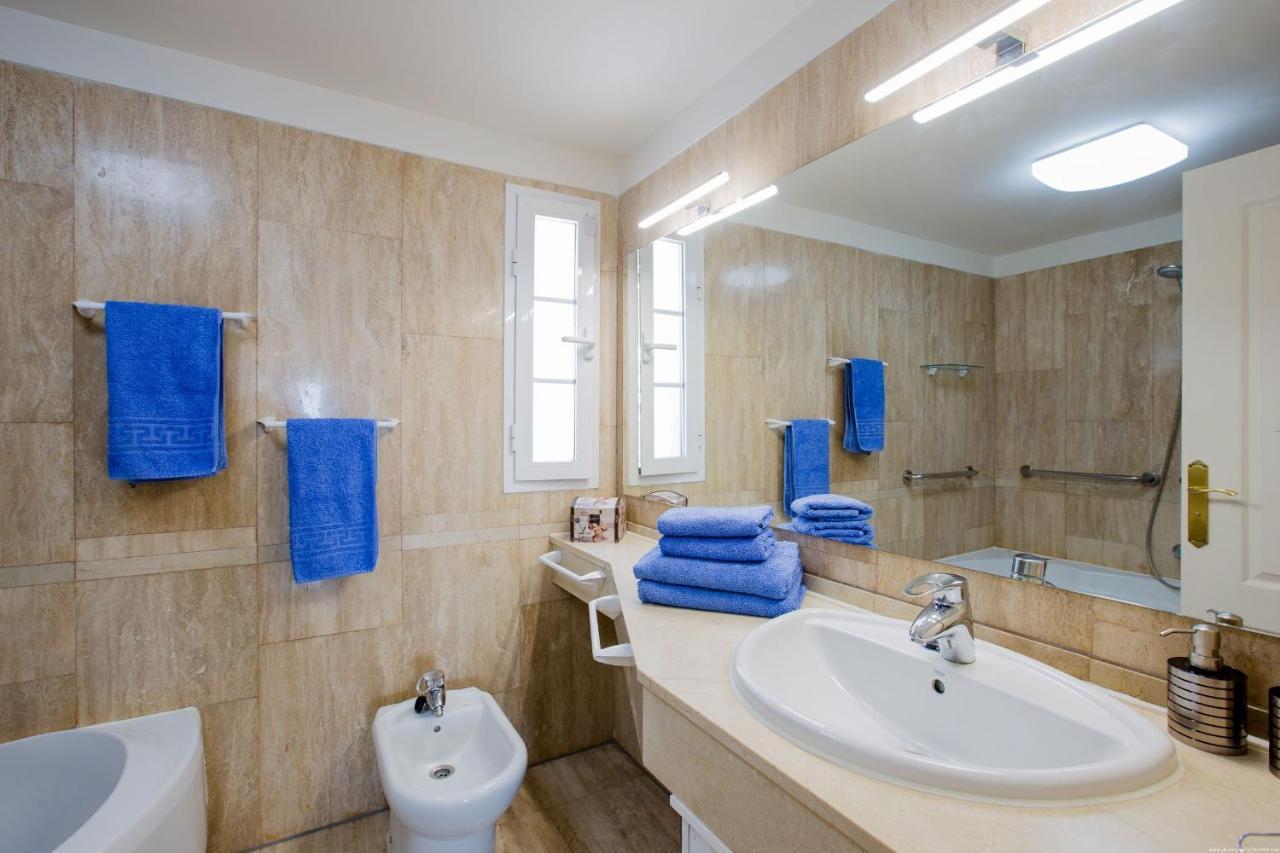 Superior Del Duque Ocean View 2 Bedroom Apartment
