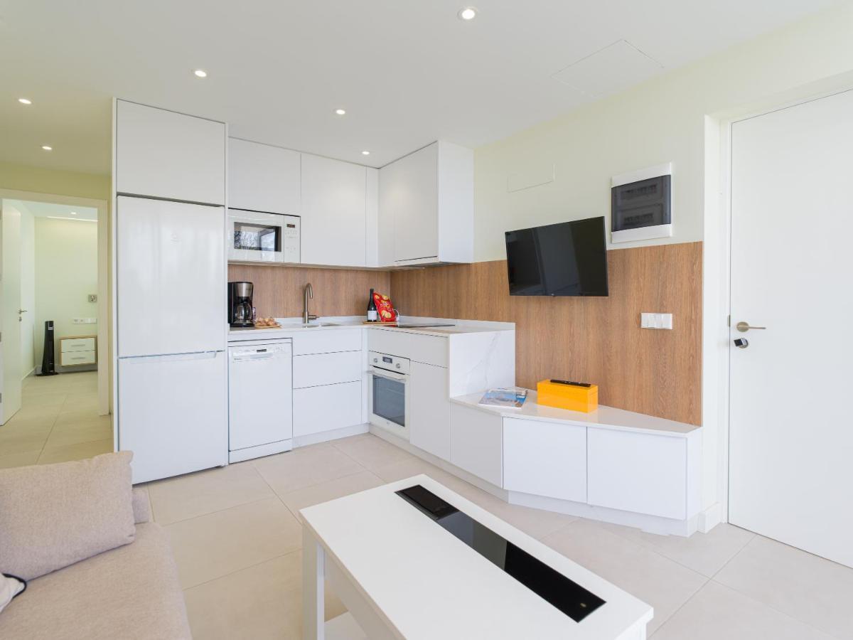 Apartamento Precioso En 1ª Línea De Mar *