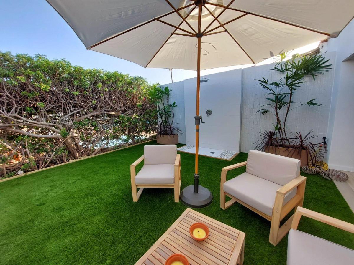 De Diseño Hidromasajes Terraza Y Piscina. *