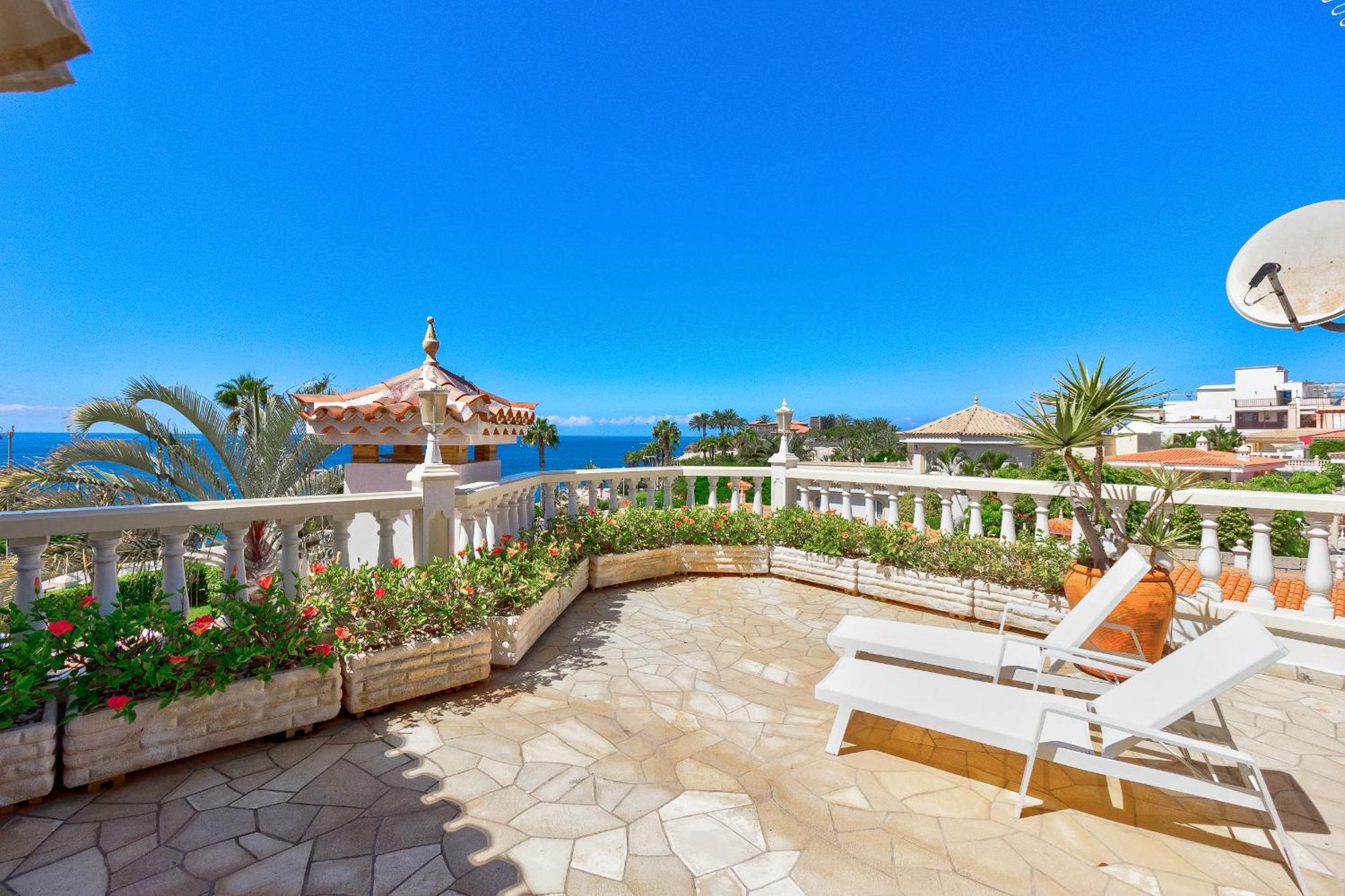 Villa Luxury El Duque Ocean View