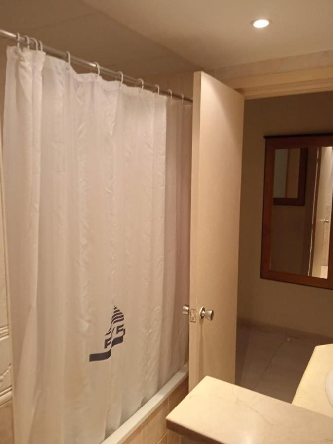 Estudio 1ª Linea Playa Y Vistas Al Mar En Pyr 7 Floor Apartment *