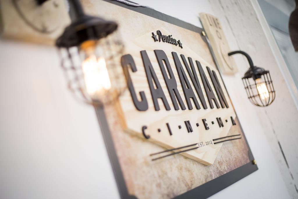 Boutique Caravan Cinema Bilbao