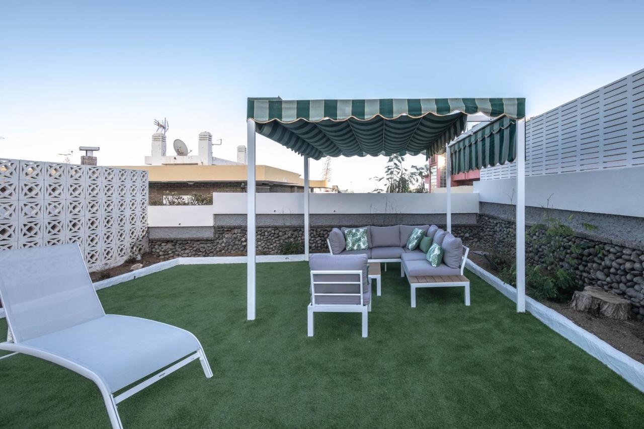 Apartamento Amplia Y Cómoda Con Terraza Y Vistas Al Mar