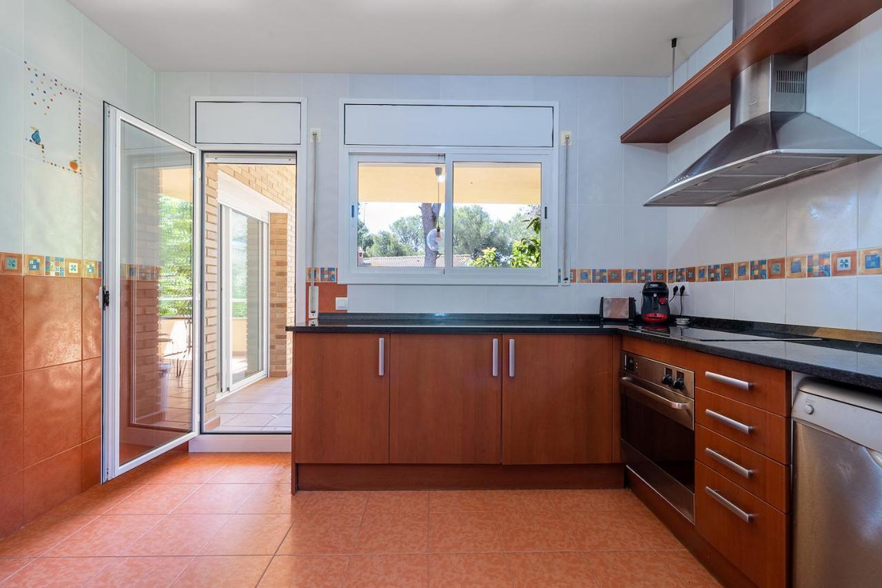 GLOBAL BOSCOS con piscina privada Villa