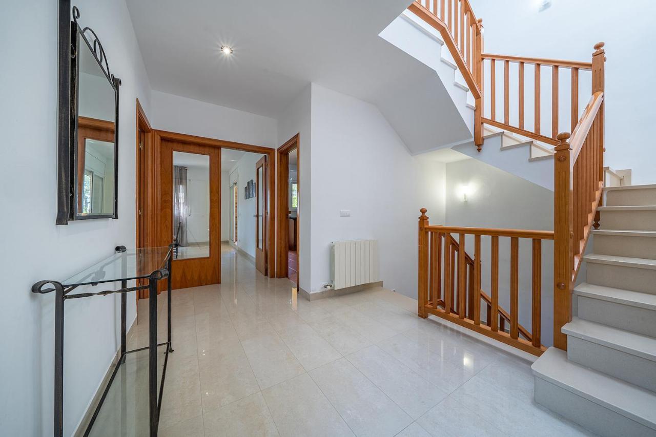 GLOBAL BOSCOS con piscina privada Villa