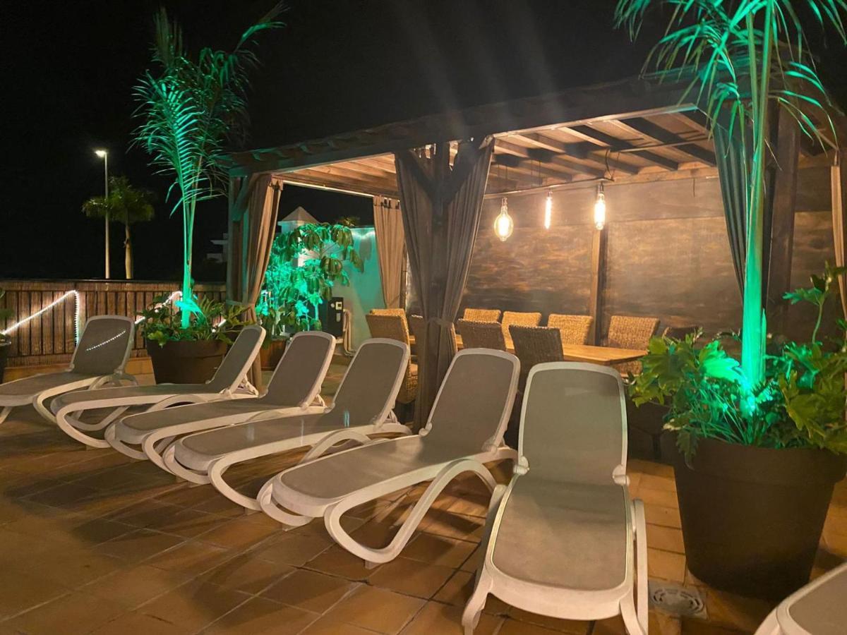 Villa Puerto Santiago: Luxury 5-bedroom With Pool And Disabled Access