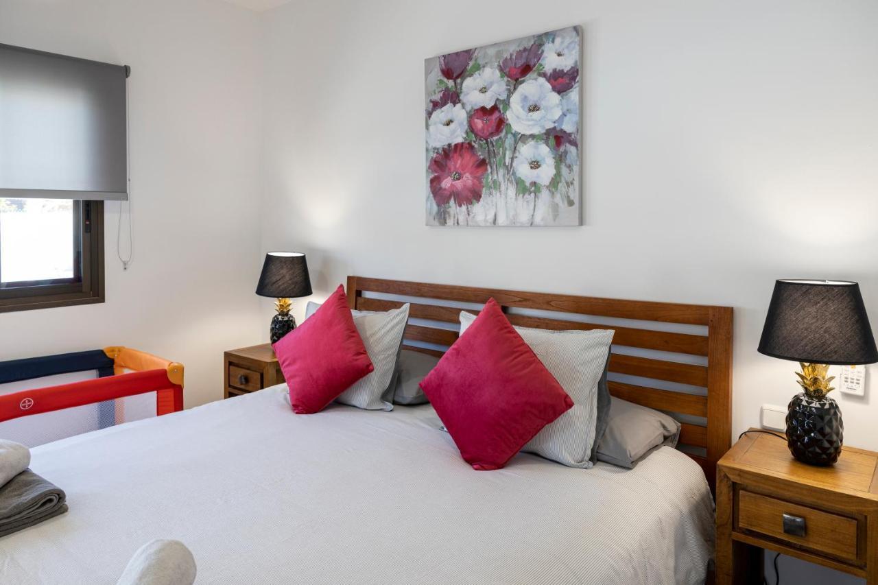 Villa Ideal For Family Holidays, Near And Golf- Casa La Guirra