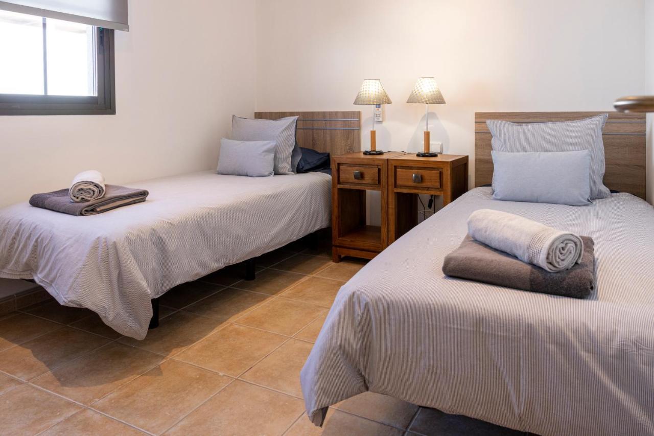 Villa Ideal For Family Holidays, Near And Golf- Casa La Guirra