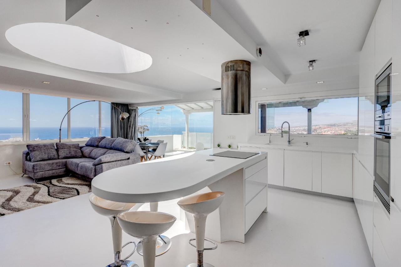 Apartamento Panoramic Ocean & Mountain View 3 Bed In Island Village Heights *