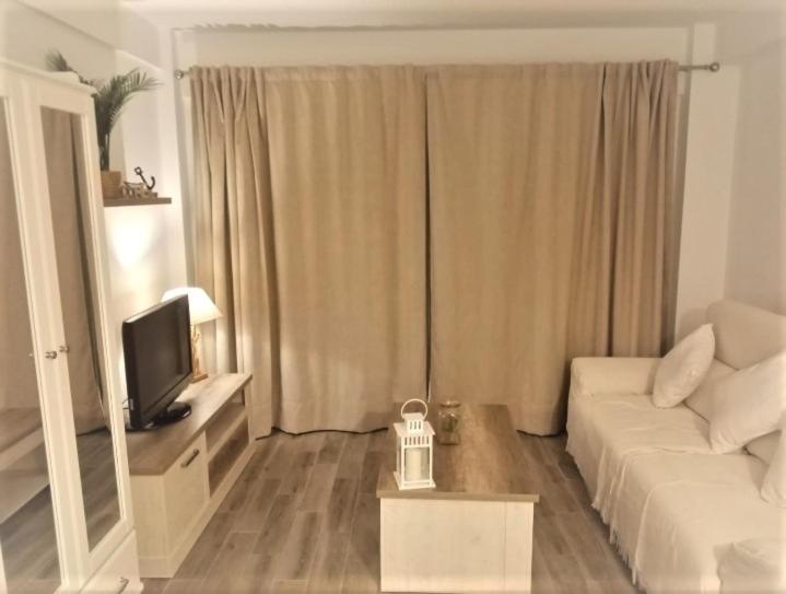Estudio Playa Perla 2 * Fuengirola