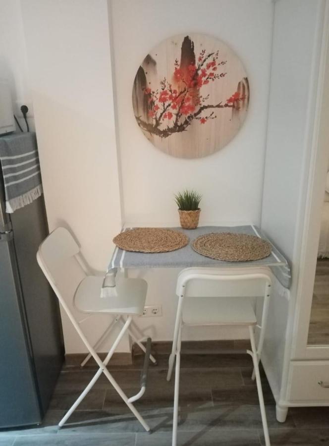 Estudio Playa Perla 2 *