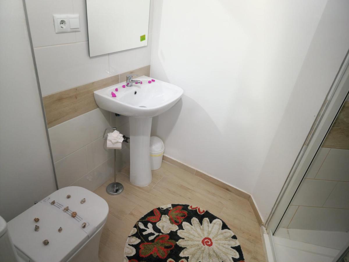 301, 2 Bedrooms, Near Playa De Americas & Free Wifi Holiday home Playa de las Americas (Tenerife)