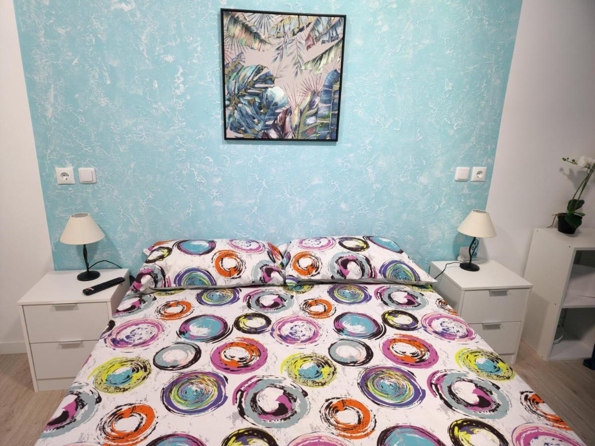 Holiday home 301, 2 Bedrooms, Near Playa De Americas & Free Wifi