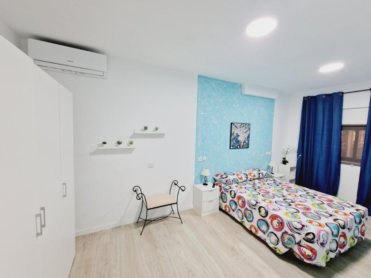 301, 2 Bedrooms, Near Playa De Americas & Free Wifi * Playa de las Americas (Tenerife)