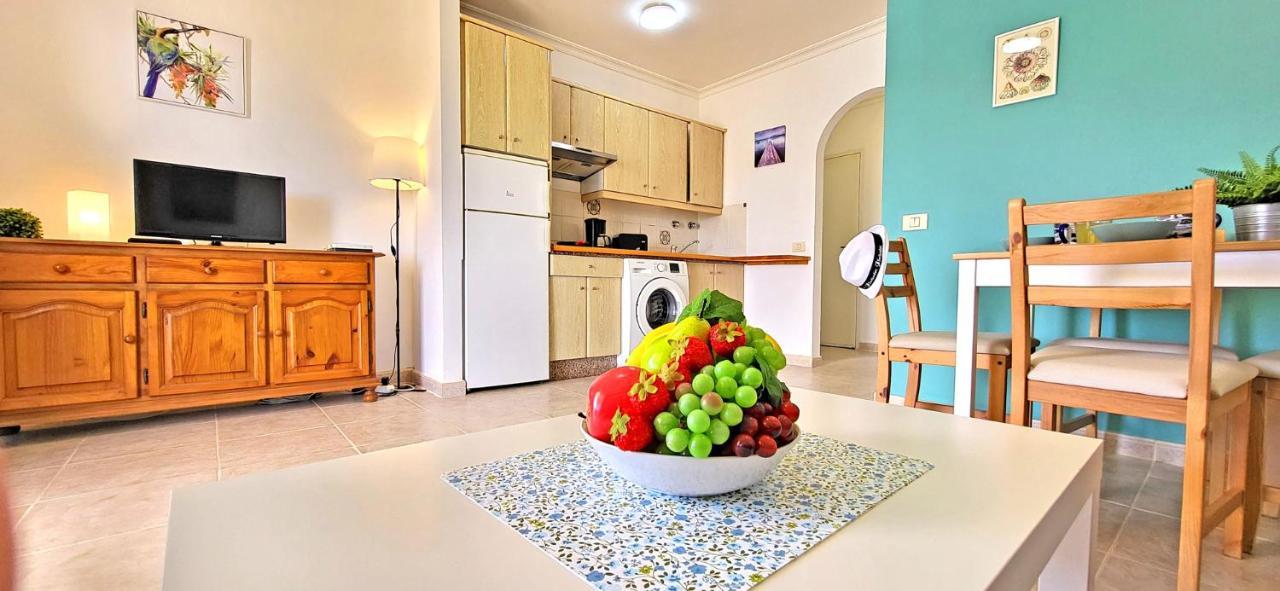 Flat Golden Sands, 1 Bedroom, Livingroom, Fast Internet, Balcony Apartment *
