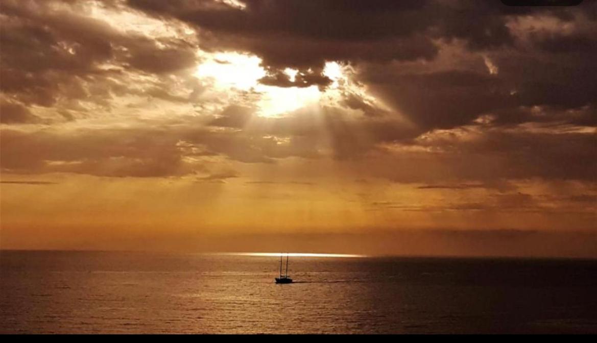 Luxury Sunset Ocean View *