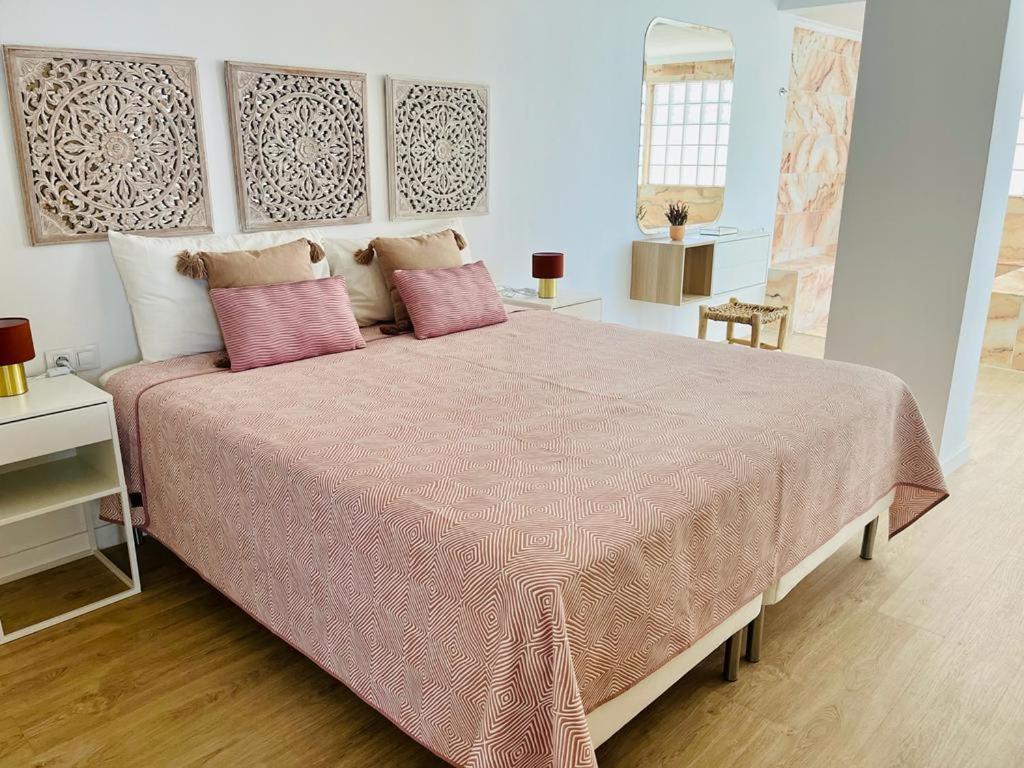 Sunset Ocean View Apartment *