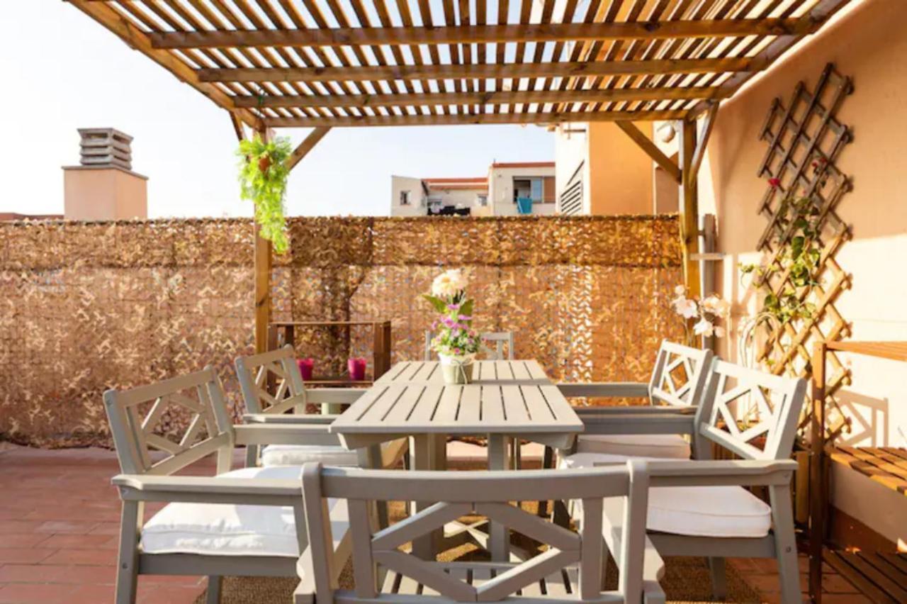 Apt.p/5 15min From Barcelona And Beaches W/terrace Apartamento *